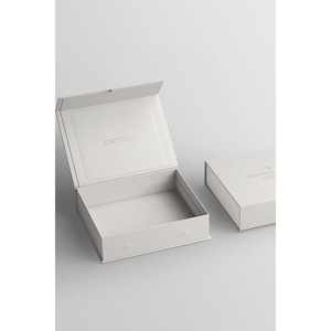 Luxury Custom Colorful Magnet Flap Clothing <strong>Mug</strong> <strong>Boxes</strong> Rigid Paper Foldable Magnetic Closure Embossed Sponge Matt Lamination - Product Image 4