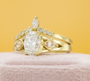 Luxury Oval Cut Moissanite Engagement <b>Ring</b> Yellow Gold Designer <b>Ring</b> Hip Hop Jewellery Diamond Style <b>Statement</b> <b>Ring</b> - Product Image 2