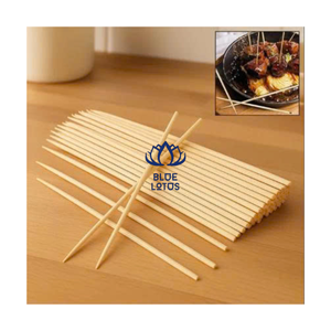 Brochettes en bambou naturel résistantes à la chaleur, pointues et solides, pour barbecue, kebab, apéritifs et applications de restauration, écologiques - Product Image 1
