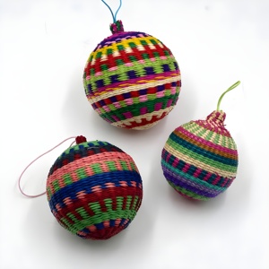 Juego de adornos navideños de hierba marina, bolas colgantes decorativas, adornos de Navidad de hierba marina trenzada. - Product Image 1