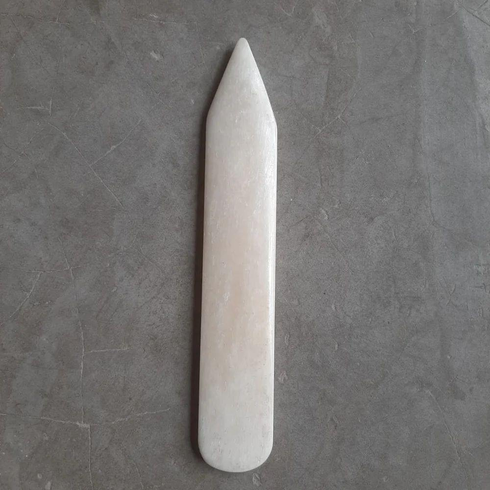 identique à l'image