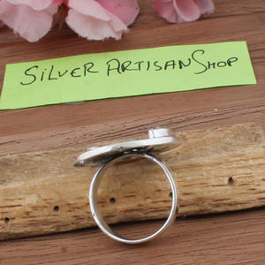 Anillo Vintage de Topacio Azul con Flor, Plata de Ley 925, Gema de Corte Brillante, Banda Floral, Diseño Natural, para Fiesta o Aniversario de Mujer - Product Image 6