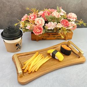 Plateau de rangement et de service élégant en bois avec design incurvé lisse, poignée facile à saisir, idéal pour servir des fruits et des collations, parfait pour la décoration de la cuisine. - Product Image 3