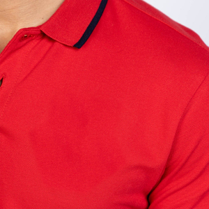 Polo de Manga Corta Rojo para Hombre, Corte Regular, Color Sólido, Ribete en Contraste, Estilo Casual, Cuello Camisero, Tejido de Algodón - Product Image 5