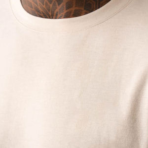 เสื้อยืดคอกลมแขนสั้นผ้าฝ้ายทรงโอเวอร์ไซส์สำหรับผู้ชาย สีพื้น ผ้าเจอร์ซีย์ถัก สไตล์ลำลอง - Product Image 5