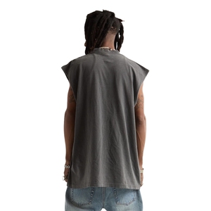 Débardeur Homme Vintage Gris Foncé Personnalisé en Coton Épais Coupe Oversize Épaules Tombantes - Product Image 4