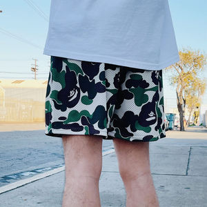 กางเกงขาสั้นตาข่ายผู้ชายแบรนด์ส่วนตัว สำหรับผู้ใหญ่ บริการ OEM ขายส่ง กางเกงขาสั้นตาข่ายผู้ชายออกแบบเอง สินค้ามาใหม่ - Product Image 5