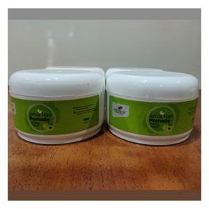 Pommade pour cheveux à prix abordable Amla Extract & Herbal Perfect Shaping & Hairstyles Protection contre la chaleur et la pollution Idéal pour un usage quotidien - Product Image 1