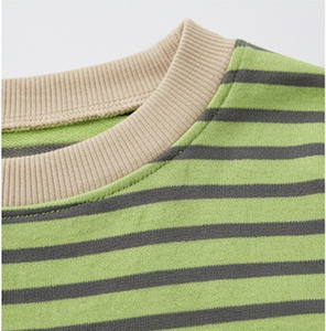เสื้อสเวตเชิ้ตผู้หญิงลายทางทรงโอเวอร์ไซส์ สีเขียวมะนาว ชาร์โคล คัลเลอร์บล็อก ไหล่ตก สไตล์ลำลอง ทรงหลวม - Product Image 5