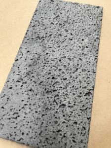 Pierre de basalte gris lave de qualité supérieure, pierre naturelle volcanique, carreaux muraux pour façade de villa de luxe - Product Image 2