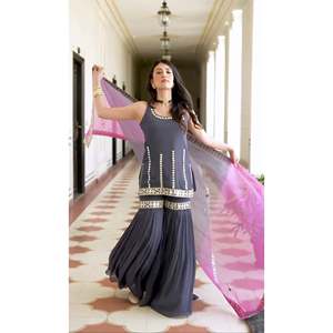 Top de fiesta de talla XL para mujer de diseñador con conjuntos elegantes Sharara Plazzo y Dupatta - Product Image 3