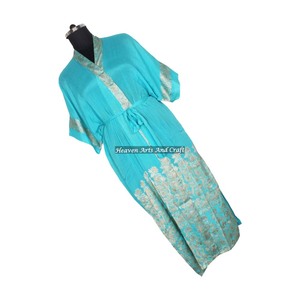 KL003 Hermoso Kimono Vintage de Seda y Poliéster, Bata Larga con Doble Bolsillo, Camisón para Mujer, Invierno, Mangas Largas, Secado Rápido - Product Image 3