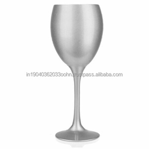 Gobelets en métal haut de gamme dans des tailles et des finitions de formes personnalisées pour les cadeaux et les fournitures de fête pour l'exportation depuis l'Inde - Product Image 1
