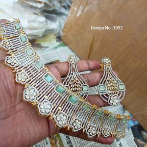 Ensemble de bijoux de mariée classique à la mode, imitation zircon cubique vert menthe, collier et boucles d'oreilles pour femmes - Product Image 2