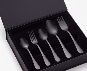 Juego de cubiertos negros mate en acabado de metal Utensilios elegantes de acero inoxidable para mesa de comedor moderna Hogar Café y uso en hoteles - Product Image 6