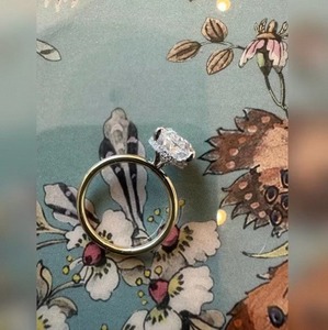 Anillo de Diamante Ovalado de 3 Quilates Cultivado en Laboratorio, en Oro de 9K, 14K o 18K, para Mujer, Regalo de Lujo Perfecto para Compromiso, Boda o Aniversario - Product Image 5