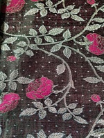 Tissu brocart floral multicolore