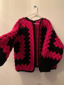 Women's <b>White</b> Hand <b>Knitted</b> <b>Cardigan</b> With Mushroom Appliques Puff Sleeve V Neck Crop Length Casual Sweater - Product Image 2