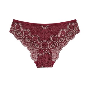 Tanga Romántica Color Borgoña con Encaje y Bordado Floral en Algodón Tejido - Product Image 1