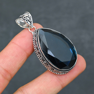 Magnifique pendentif en Tanzanite synthétique, très demandé, en argent sterling 925, fait main, style bohème, bijou statement à maillons - Product Image 3