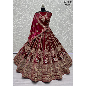 Collections de velours de vêtements de mariée indiens pour la mariée avec le travail de Zarkhan par Fabzone - Product Image 6