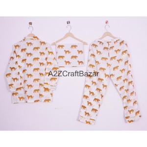 Ensemble de pyjama pour femme en coton 100% fait main en Inde, imprimé floral élégant, vêtements de resort d'été, doux, respirant, séchage rapide, logo sur le devant, cadeau - Product Image 4