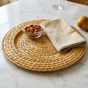 แผ่นรองจานหวายสานมือราคาประหยัดจากเวียดนาม สำหรับใช้ในบ้าน ร้านอาหาร และตกแต่งงานอีเว้นท์ โดยคิงคราฟท์เวียด - Product Image 1
