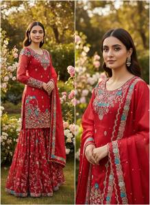 Conjunto de traje Anarkali Sharara de seda JMC premium con lentejuelas y adornos de remaches. - Product Image 2