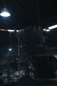 Qualité de charbon de bois de Shisha de coquille de noix de coco et matériel abordable de briquette de modèle de cube pour le narguilé et le BBQ. - Product Image 3