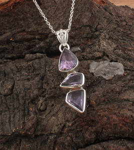 Collier en argent sterling 925 plaqué platine avec améthyste naturelle, serti clos vintage, cristal de quartz brut, pierre précieuse non taillée, pour la guérison - Product Image 3