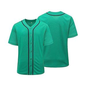 Camiseta de béisbol con rayas modernas y material suave para uso deportivo diario. - Product Image 5