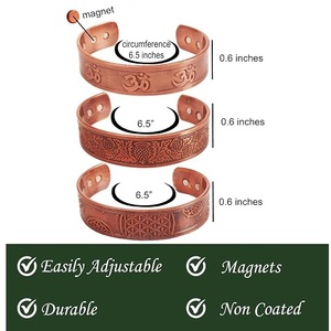 Juego de 3 Pulseras Terapéuticas de Cobre Rosa con Múltiples Imanes, Grabado con Mensajes Inspiradores y Motto Bíblico - Product Image 2