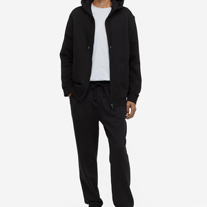 Trajes Deportivos de Gimnasio al por Mayor con Logotipo Personalizado, Sudadera Ajustada Unisex para Correr, de Forro Polar Ecológico para Invierno con Bolsillo - Product Image 1