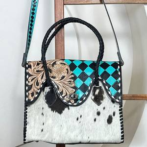 Sac fourre-tout élégant en cuir de vachette artisanal et martelé à carreaux, collection Mars 2026, pour femme, à porter à l'épaule ou en bandoulière, idéal pour un usage quotidien - Product Image 4