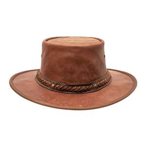 Achetez un chapeau de cow-boy en cuir véritable Tan, avec couronne perforée et sangle de menton en cuir tressé. - Product Image 2