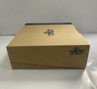 Boîte cadeau en papier noir de luxe avec logo personnalisé, ruban, fermeture magnétique, boîte rigide, recyclable, laminage mat, gaufrage, prête à être expédiée