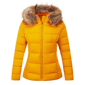 Veste matelassée légère pour femmes, manteaux d'hiver pour femmes, veste matelassée chaude avec capuche et col en fausse fourrure - Product Image 4