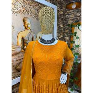 Robes de soirée de créateur, élégante robe Anarkali et pantalon avec dupatta pour les occasions spéciales - Product Image 3