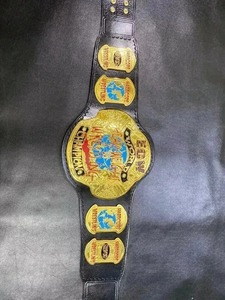 Ceinture de championnat de MMA hardcore plaquée or en cuir PU léger, personnalisable, unisexe, durable, équipement d'entraînement d'arts martiaux - Product Image 3