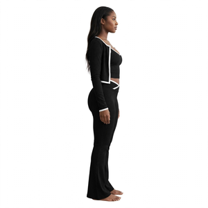 Conjunto deportivo de yoga para mujer, de color nude, ajustado, transpirable, con logo frontal y espalda descubierta, para fitness, running y yoga, con cintura alta cruzada. - Product Image 3