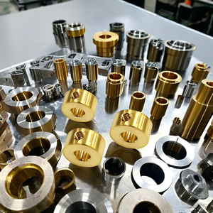 Pièces en plastique d'usinage CNC en laiton - Product Image 4