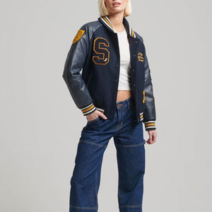 Veste universitaire pour femme, style streetwear oversize avec une touche sportive, logo personnalisé imprimé, nouveau look, veste letterman pour femme - Product Image 3