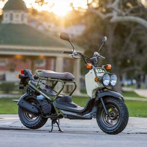 Neumático sin cámara para scooter K535B 130/90-10 de Vietnam KUMATIRE para Honda Zoomer, ideal para desplazamientos urbanos y reparto. - Product Image 6