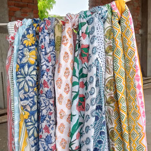 Pareos de Algodón 100% Hechos a Mano en India con Estampado de Bloques para Mujer, Cubrebaños de Playa, Precio al por Mayor, Sarongs y Bufandas Indias - Product Image 1