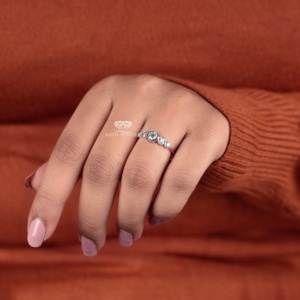 Five Stone Bezel Set Diamond Ring 14K Gold Lab Grown Diamond Wedding Ring Bridal Anniversary Gift OEM ODM Jewelry Supplier - Product Image 2