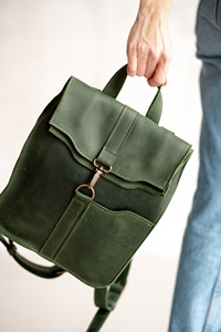 Modern Stylish Design Multifunctional Outdoor Leather <b>Backpack</b> for Women Water-resistant Wind-resistant Leather <b>Backpack</b> Bag - Product Image 3