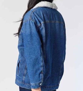 Veste en jean vintage pour femme avec doublure en fausse fourrure, coupe ample, boutonnée, style décontracté, couleur unie, effet délavé et vieilli, idéale pour l'automne - Product Image 3