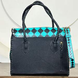 Sac fourre-tout en cuir artisanal à motifs floraux et à carreaux, élégant, pour femme, à porter à l'épaule ou en bandoulière, pour usage quotidien – Collection Mars 2026 - Product Image 5