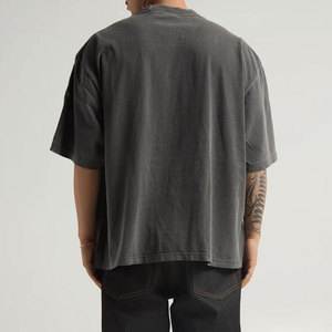 T-shirt personnalisé avec logo, 450 GSM, ultra lourd, épaules tombantes, streetwear de luxe, blancs, USA - Product Image 1