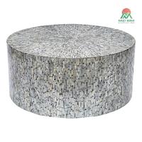 Table basse en nacre incrustée avec support en acier inoxydable – Conception OEM pour hôtels et maisons